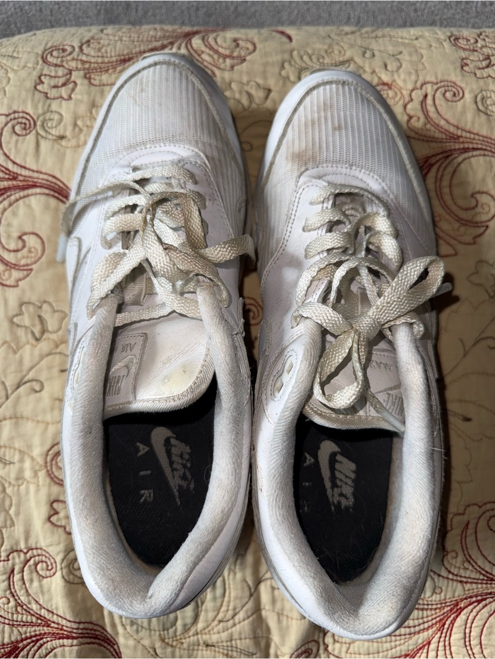 Nike White Low-Top Lace-Up Sneakers